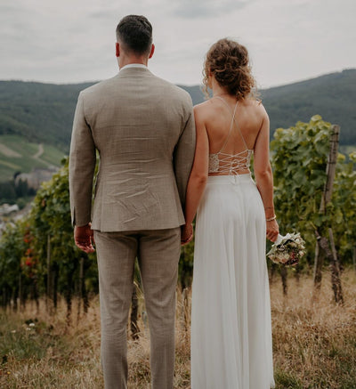 Juli-Hochzeit in den Weinbergen