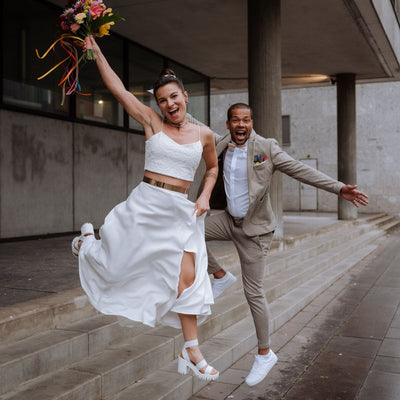 Urbane Hochzeit von Kiki mit viel guter Laune