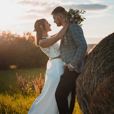 Annas moderne Landhochzeit auf dem Bauernhof