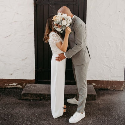 Lenas Braut Outfit mit Hose und Spitzentop