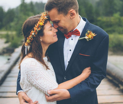 Heimliche Hochzeit in zartem Spitzenjäckchen