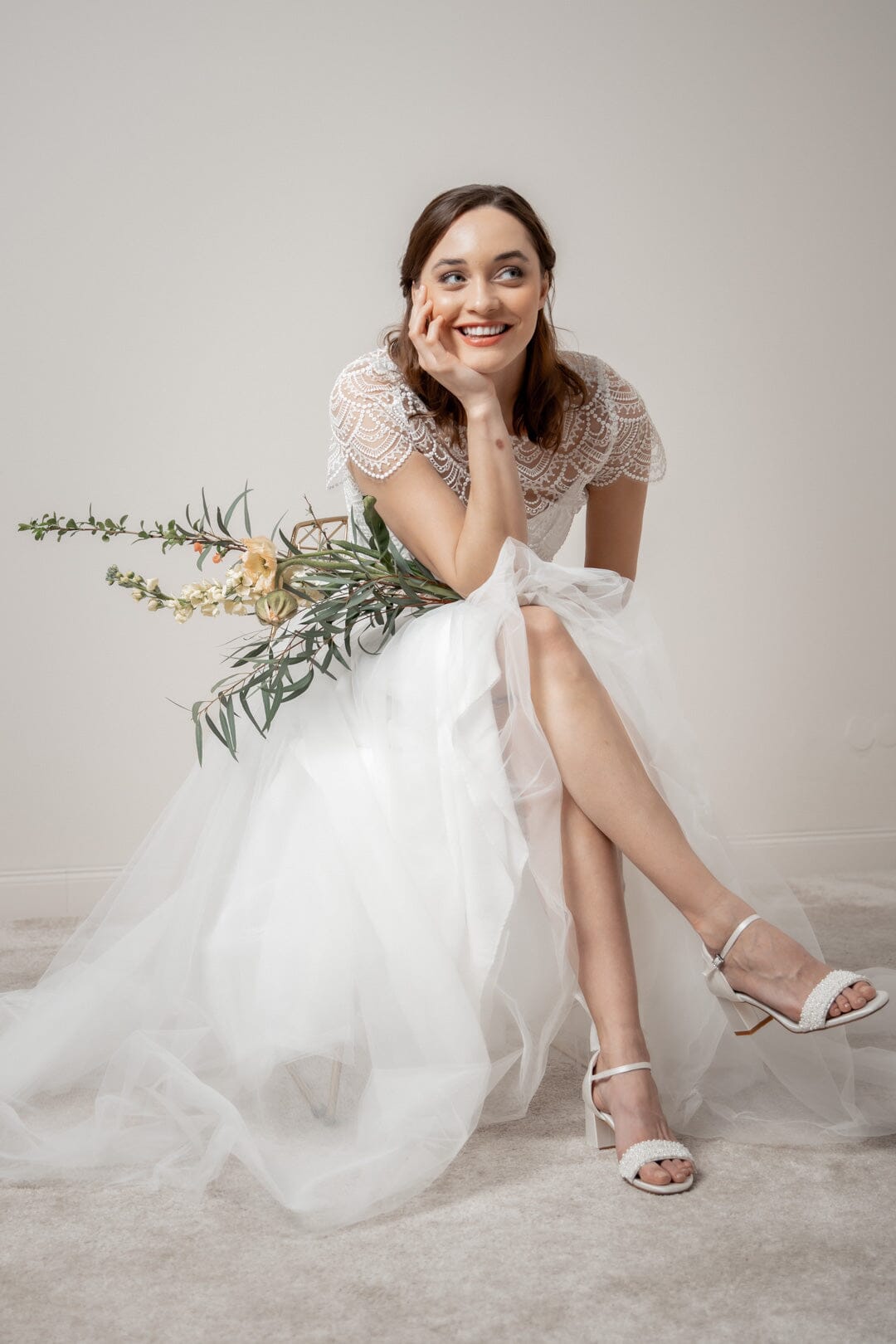 ivory shoes white dress When to buy wedding shoes? The choice of wedding isn't less important than the dress. Previously, brides chose or beige patent pumps, which in any case were hidden under a gold bridesmaid shoes Pearl Embellishment Bridal Shoes