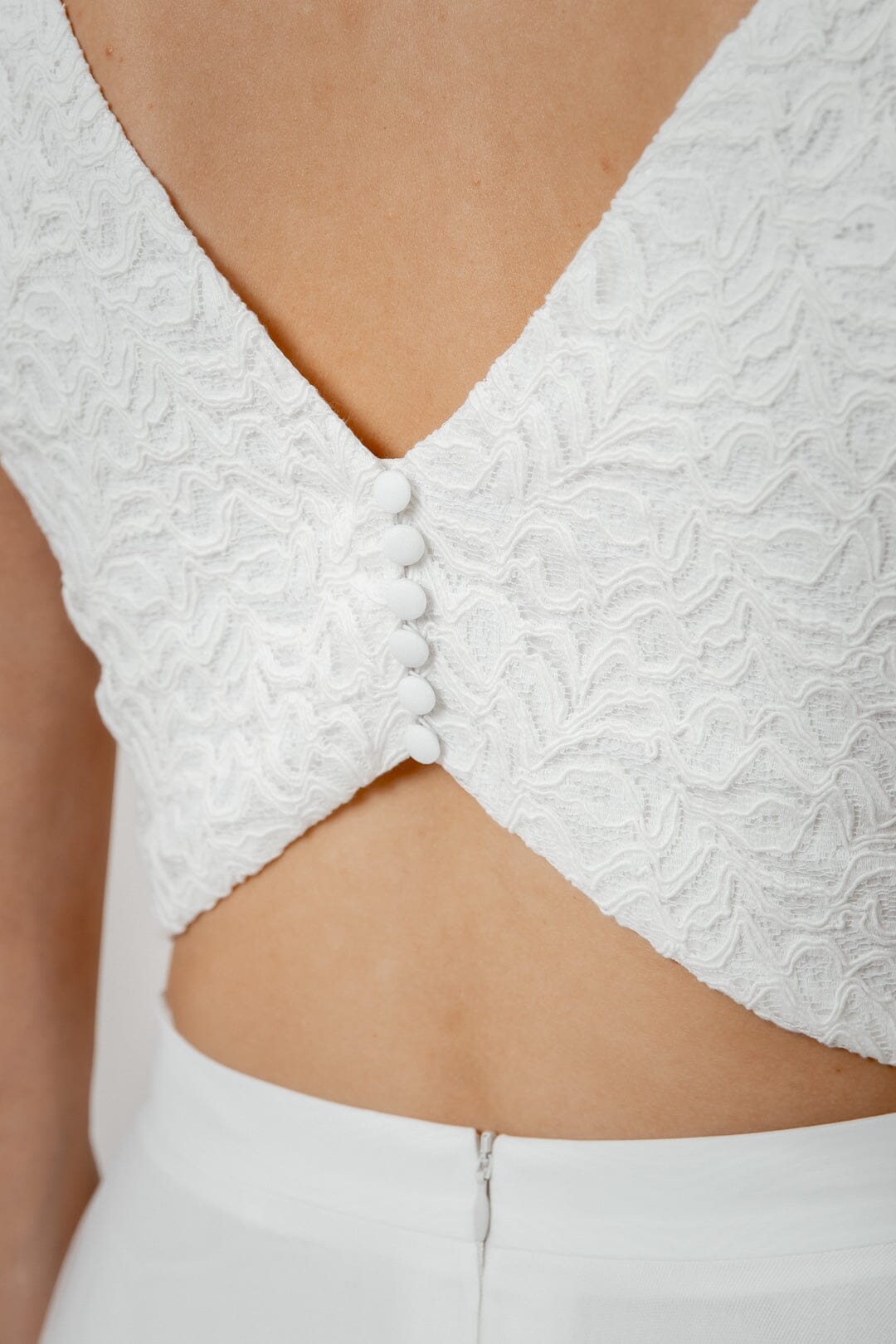 Kurzes Spitzen-Braut Top – Timea noni