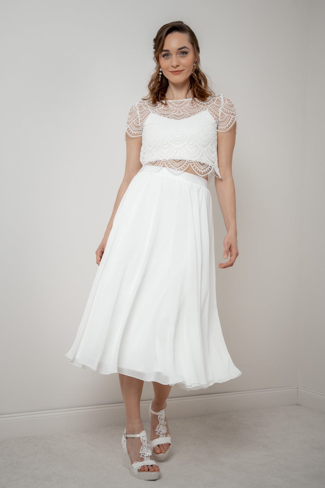 wedges with lace dress Early morning in Barceloneta Chicwish lace dress, summerly wedges