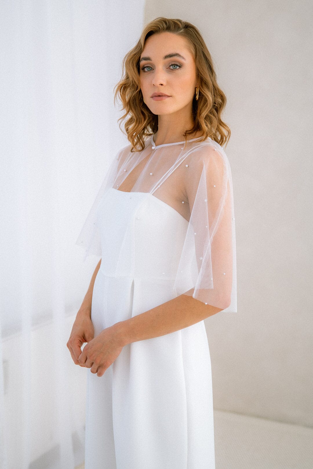 Kurzes Braut Cape – Lamis noni Selected