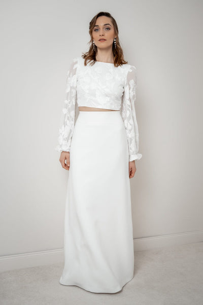 Showroom Only: Rock – Mali noni Selected
