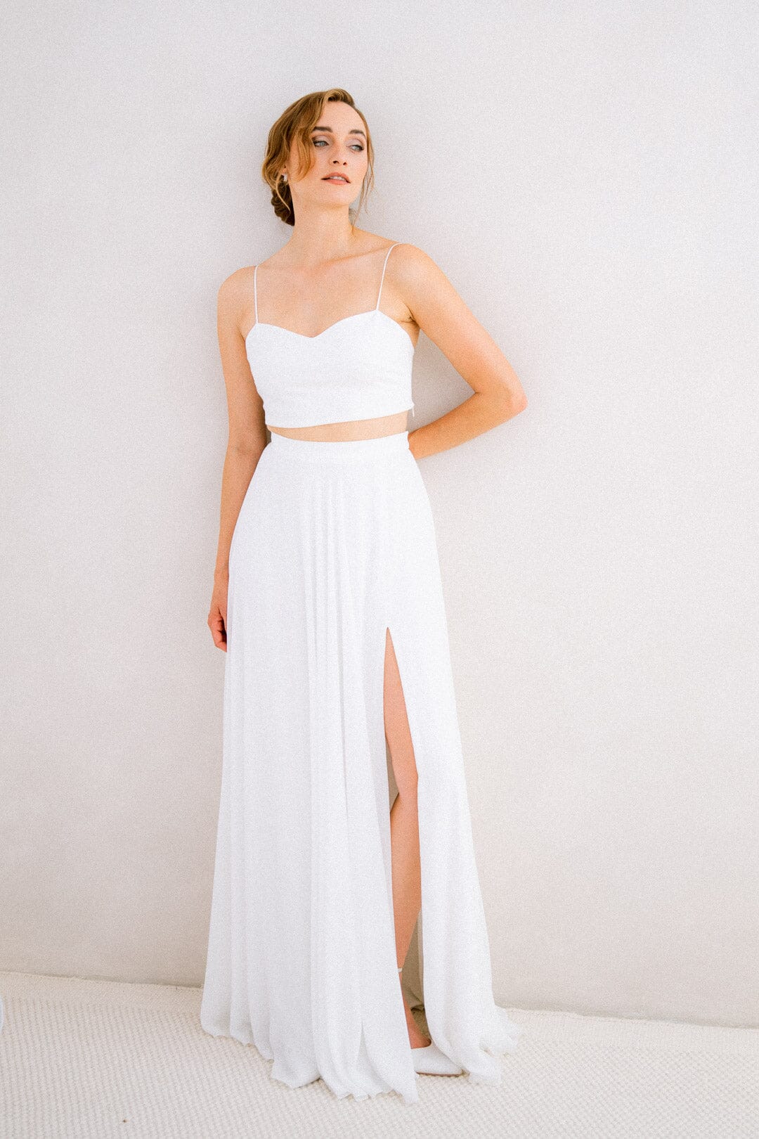 Maxi-Braut Rock in Ivory mit Beinschlitz – Jona noni
