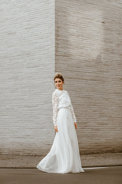 Braut Bomberjacke mit Blätterspitze - Majla mit Aisling Tüllrock in Ivory