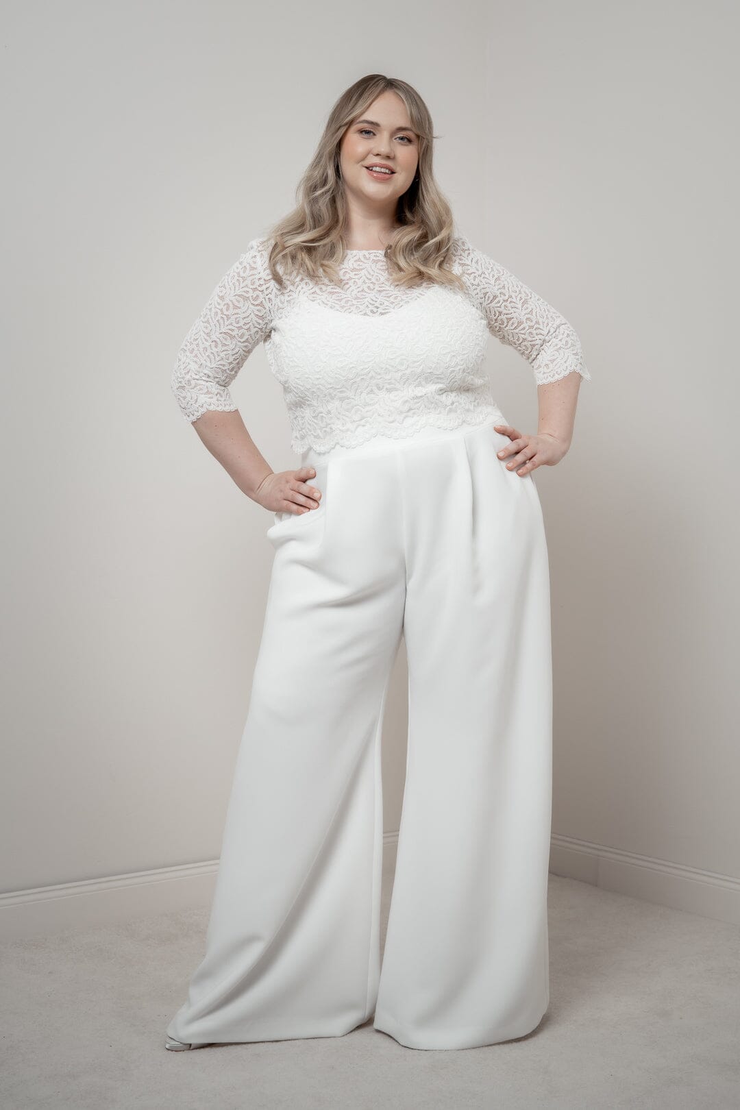 Plus Size Braut Hose mit weitem Bein – Zari noni Curvy