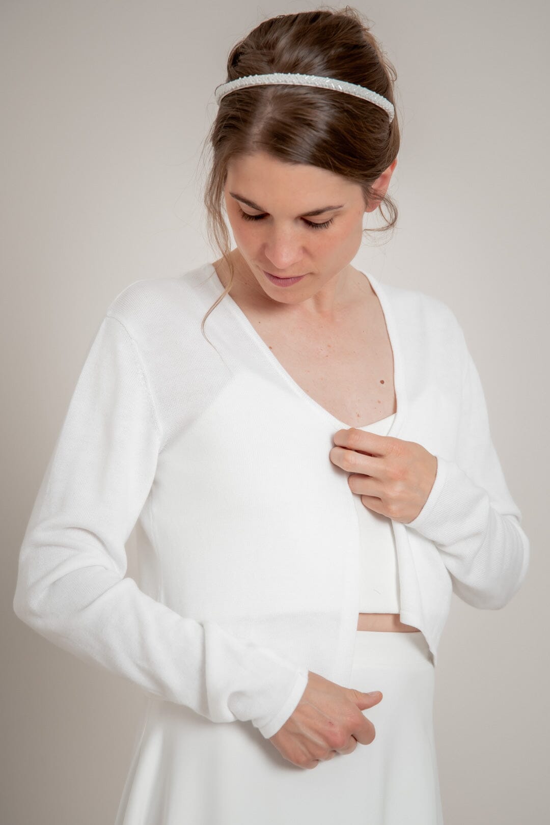 Simple Ivory Bridal Cardigan – noni