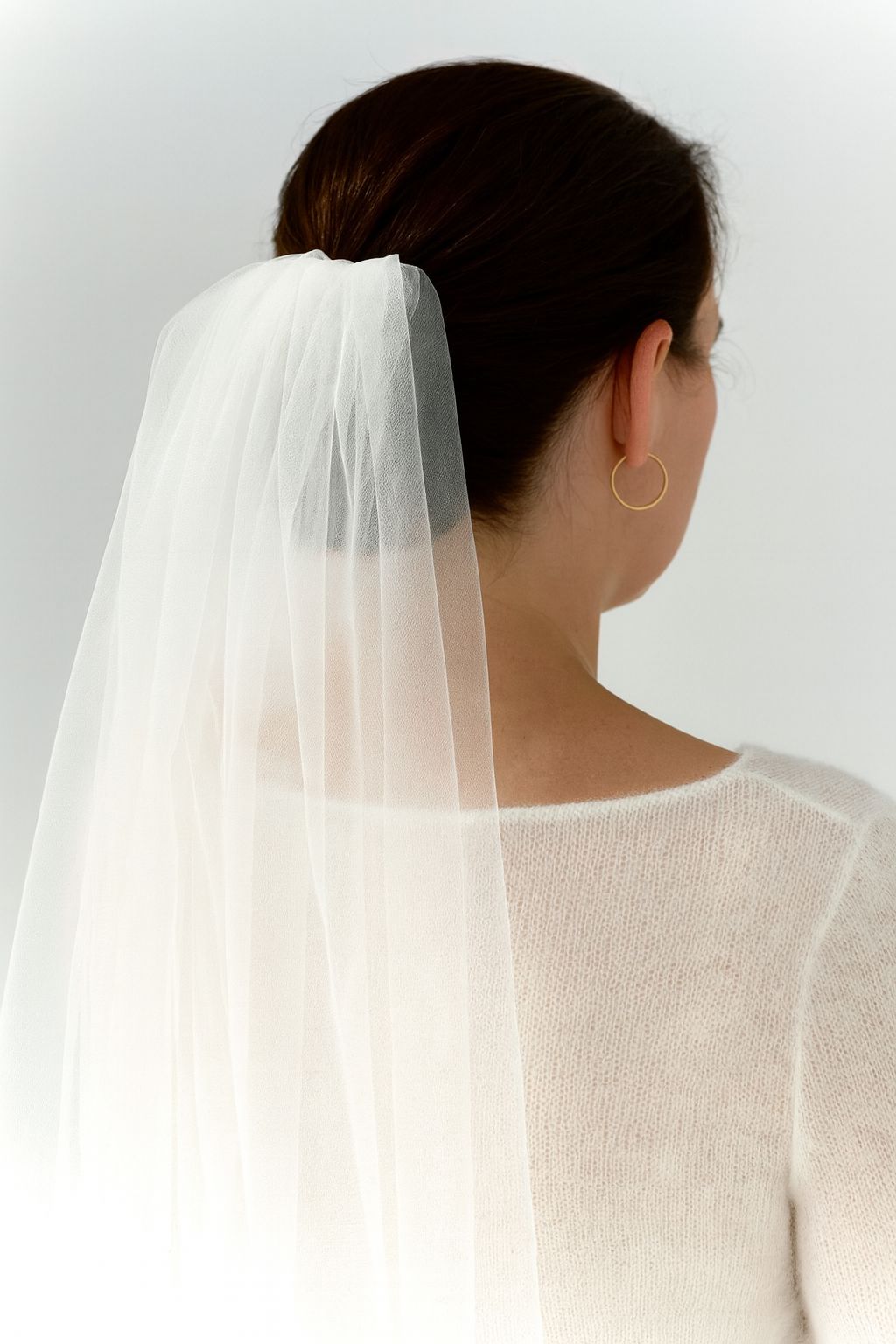 Simple Elbow Length Soft Tulle Veil