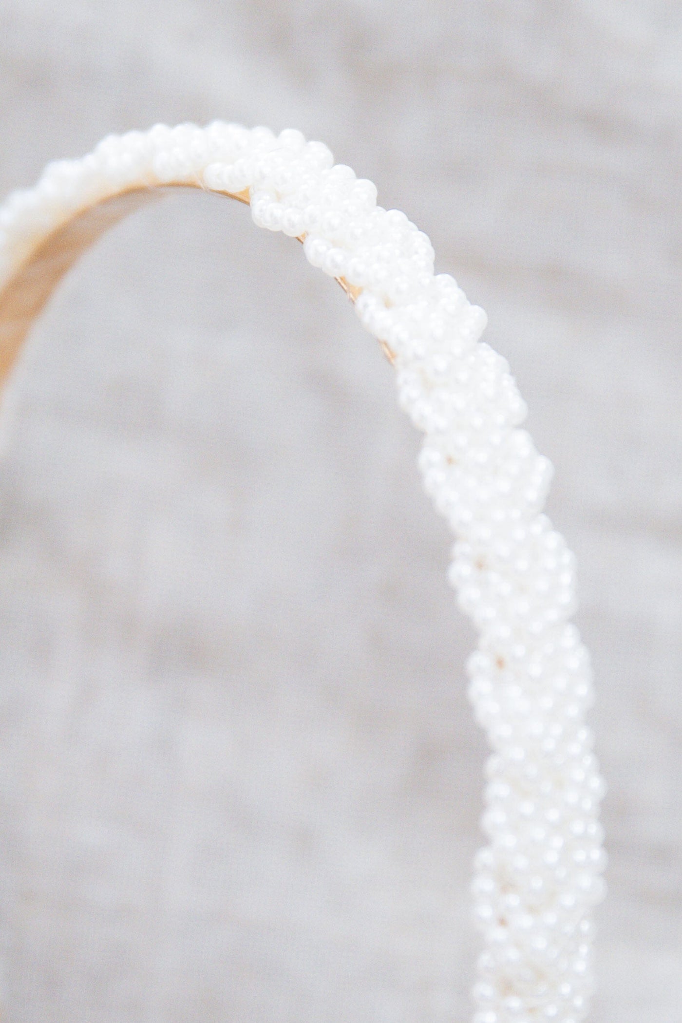 Schmaler Perlen-Haarreif | The Perfect Bridal Company