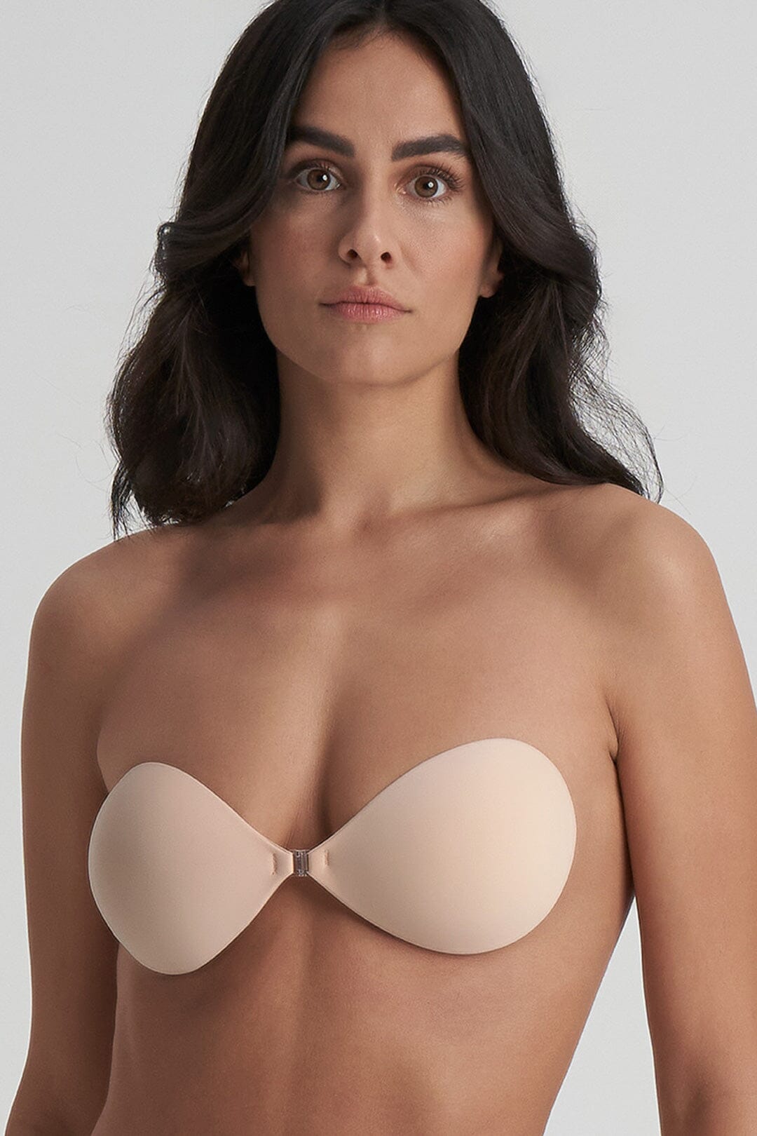 Selbstklebender BH für rückenfreie Looks – Bye Bra