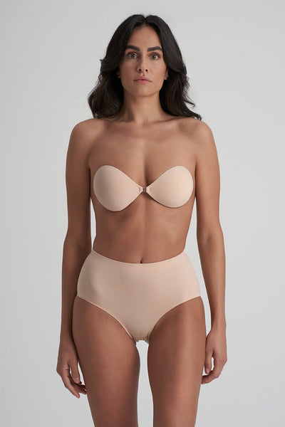 Selbstklebender BH für rückenfreie Looks – Bye Bra