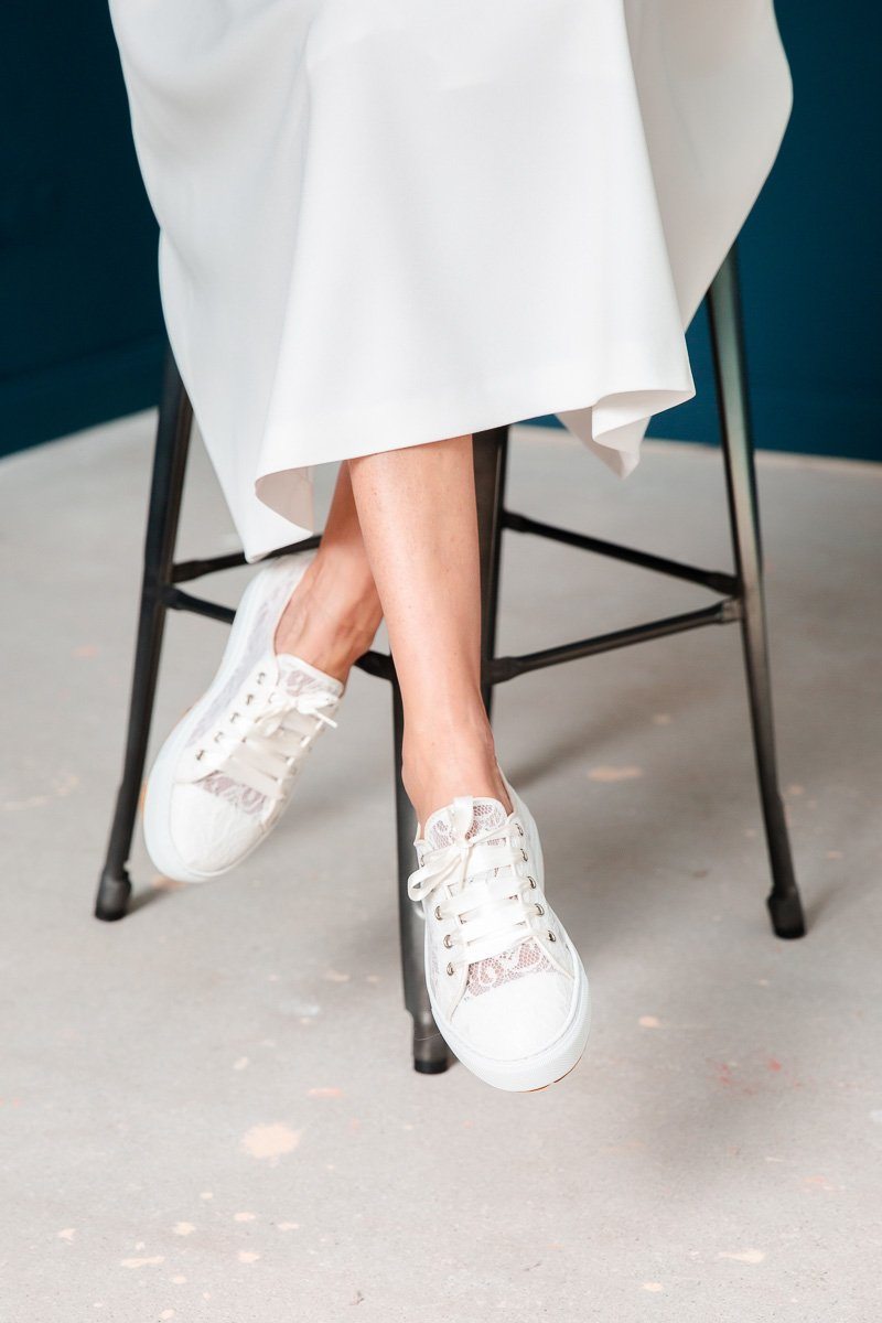 Braut Sneakers mit Spitze und Satinschnürsenkeln - Nelli Pearl Lace