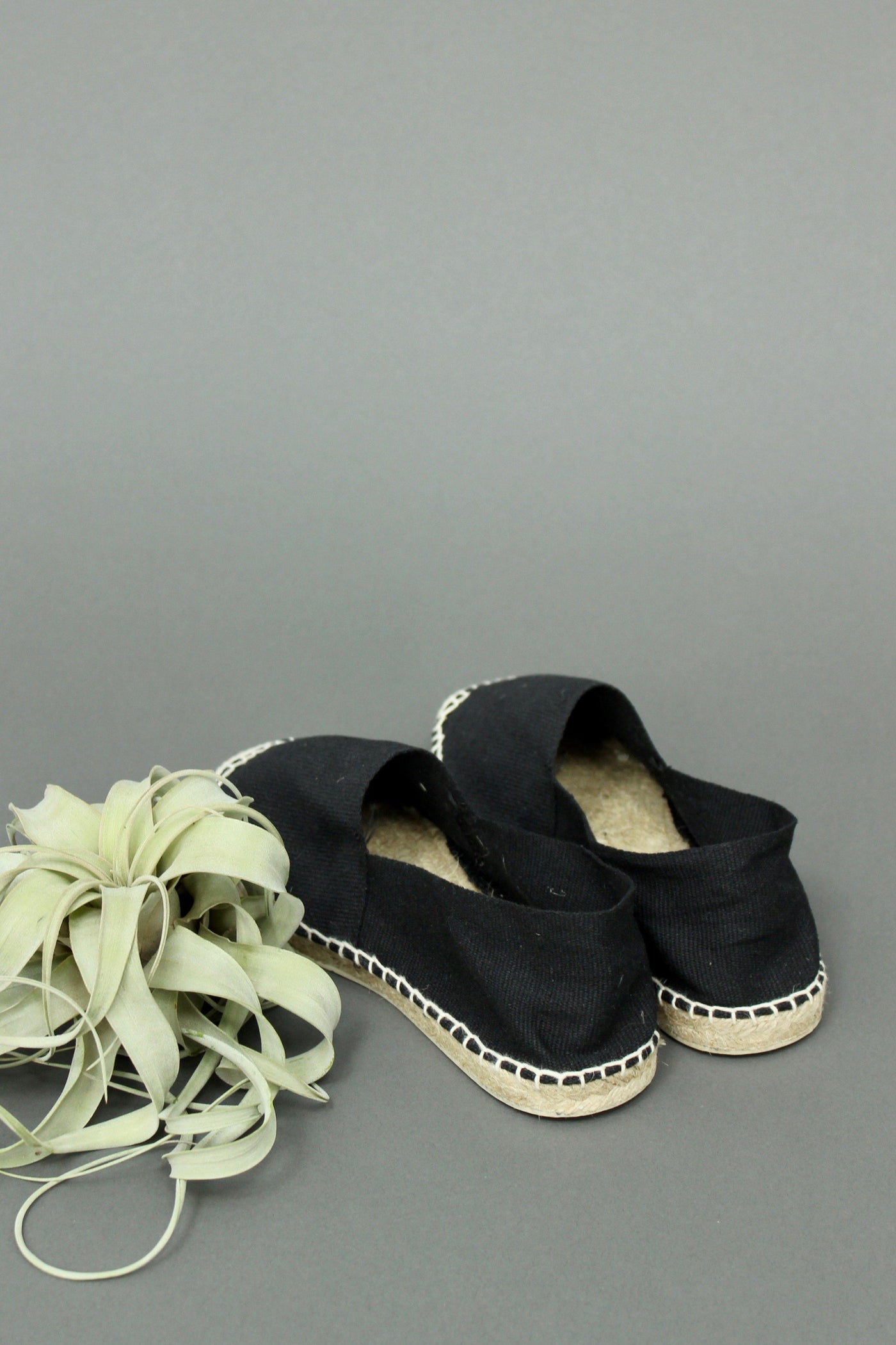 Espadrilles, bequemer Brautschuh für die Hochzeit in Schwarz