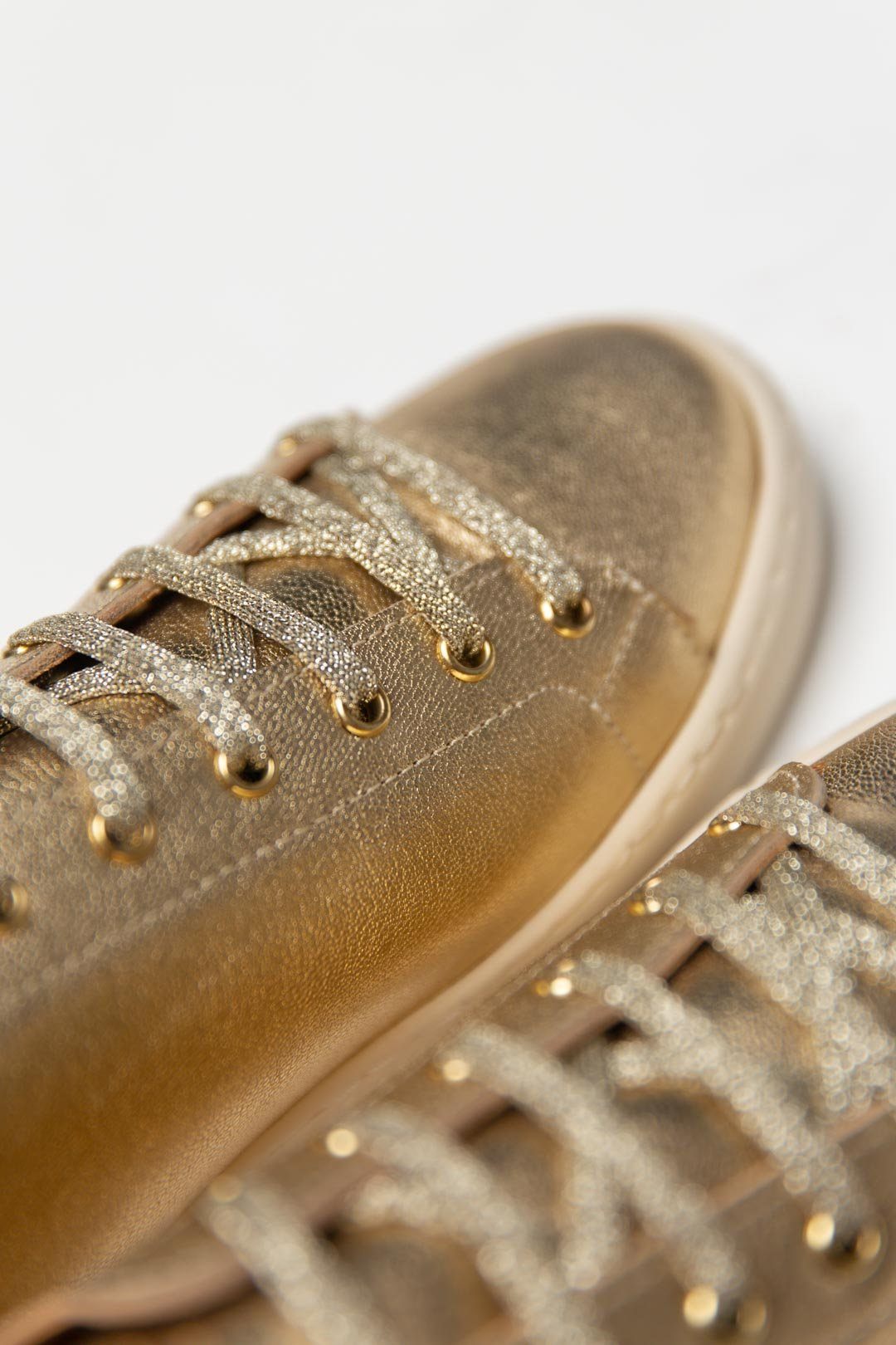 Metallic-Braut Sneaker aus nachhaltigem Leder