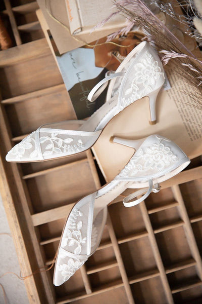 Braut-Kitten Heels mit Vintage-Spitze - Candice Ivory