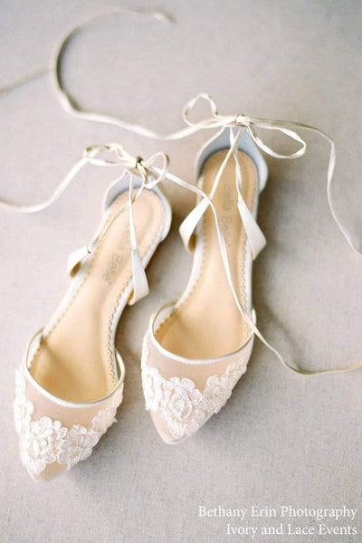 Flache Brautschuhe mit Spitzenverzierung - Alicia Ivory