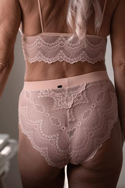 High-Waist Spitzenslip in Nude