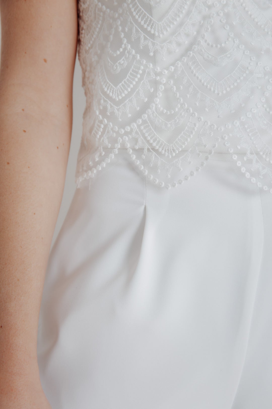 Kurzarm-Braut Top aus Vintage-Spitze - Niah