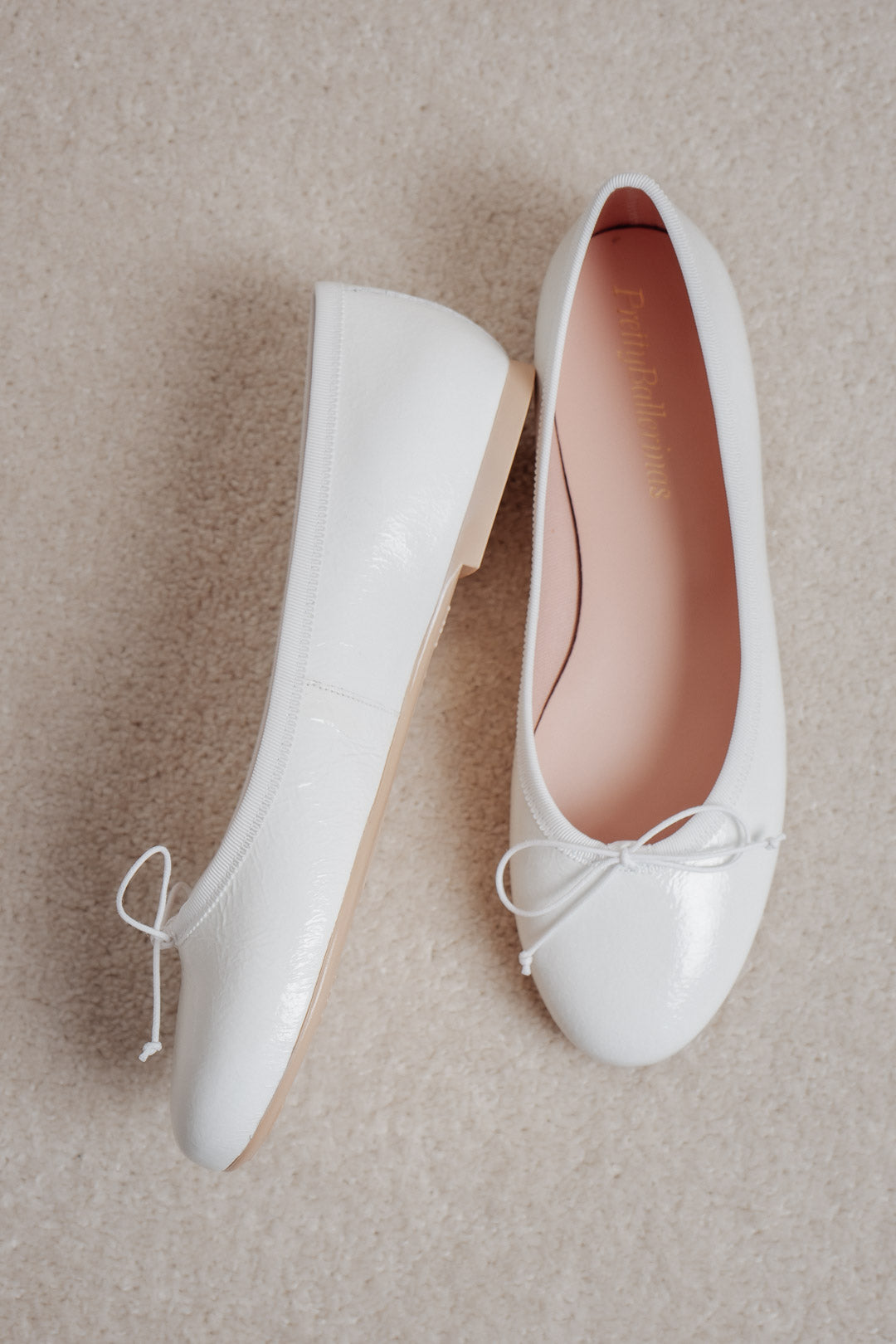 Weisse Ballerinas mit Lackveredelung - NICOLE Douce Blanco